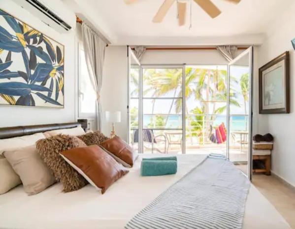 Suite Just Over The Beach-Adults Only Punta Cana Exteriör bild